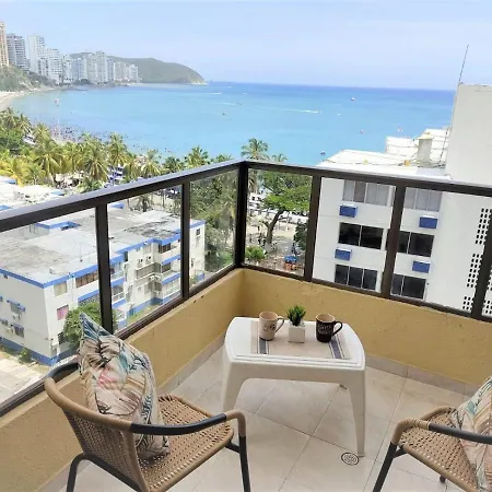 Apartamento Rodadero Los Laureles Con Vista Al Mar Y A La Bahia